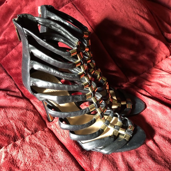 Vince Camuto Balmain style heels - Picture 2 of 7